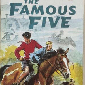 The Famous Five - Five Go to Mystery Moor